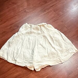 Amazon Women's High Waist white Shorts